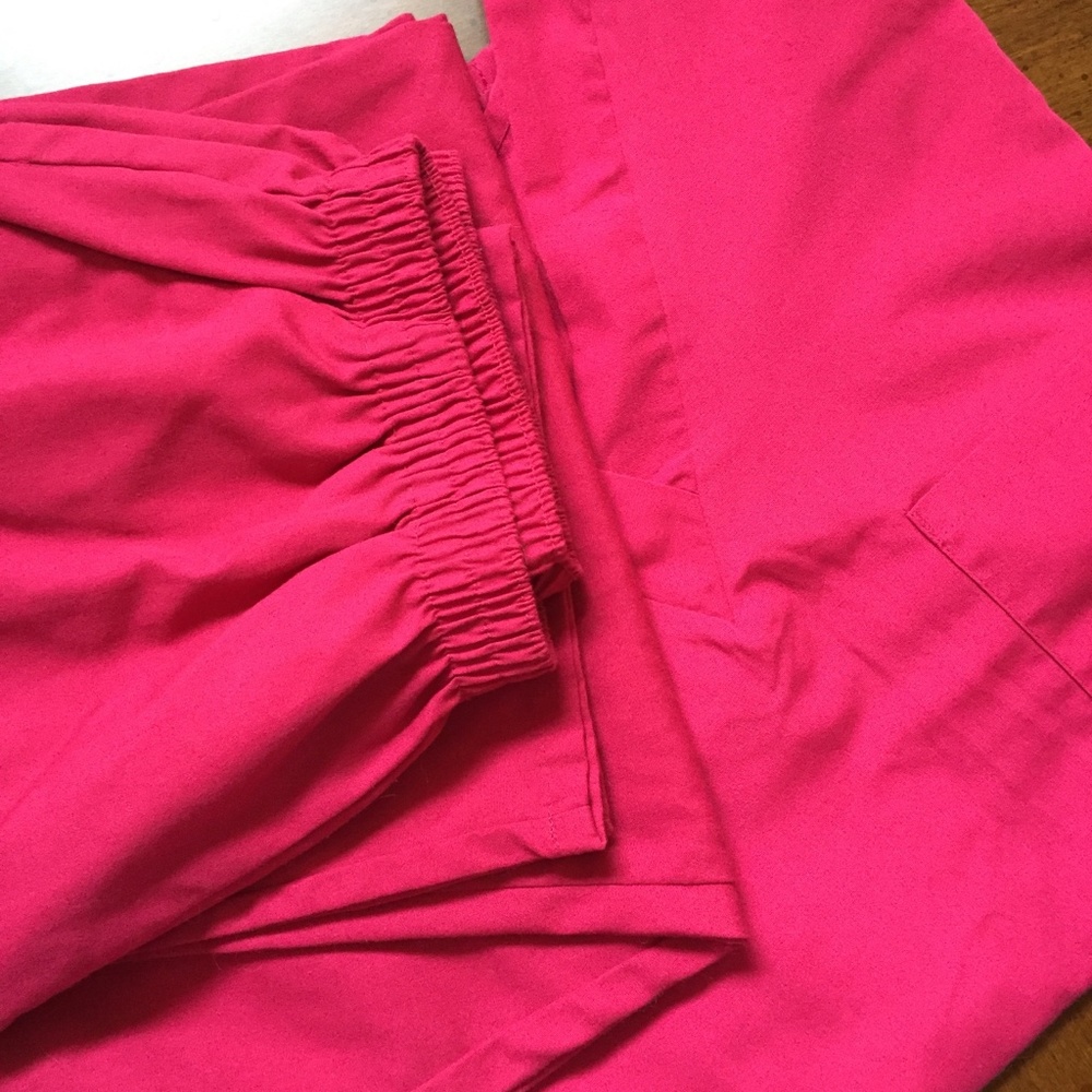 2 Pc Basic Medical Wear Magenta Scrub Shirt XL/Pant